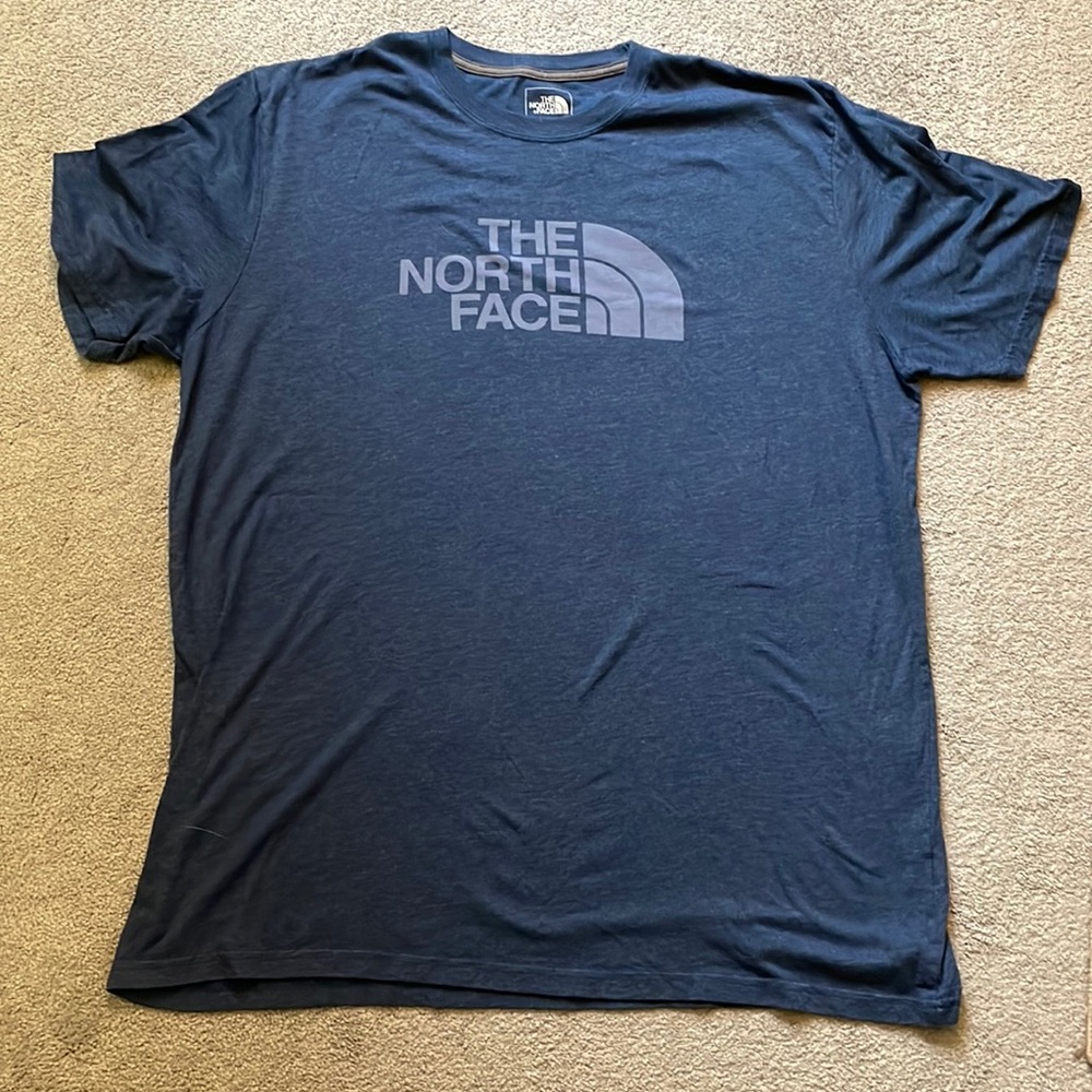 Men’s The North Face. Short sleeve T-shirt denim navy blue. XL